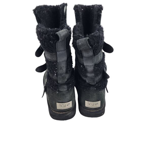 UGG Australia Becket Black Leather Sheepskin Boots Women's Moto Buckle Size 9 - Picture 4 of 7